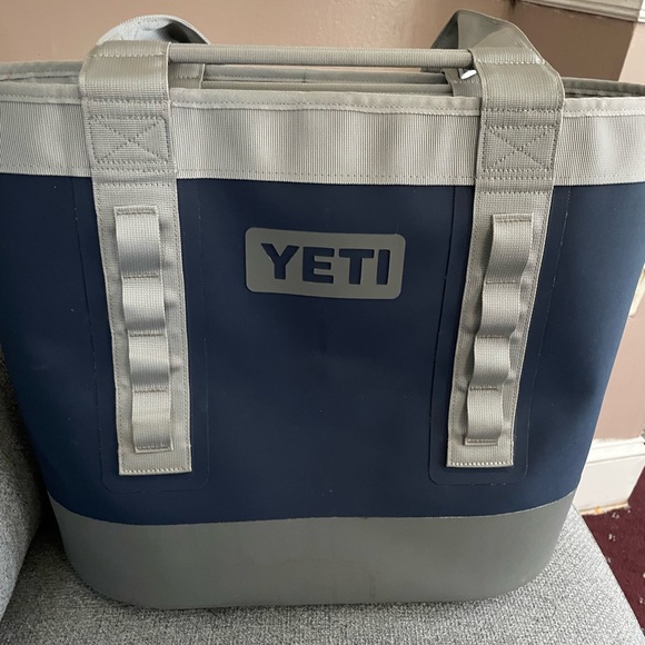 Yeti Other - YETI Camino 20 CarryAll Tote Navy & Gray Tote great condition